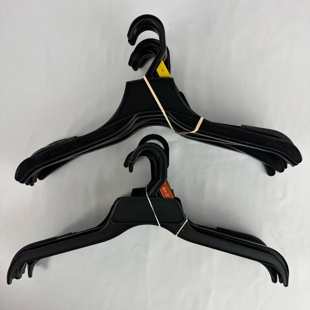Lot of 20, 17” Retail Clothing Hangers Black Hangers for Shirts Jackets Blouses